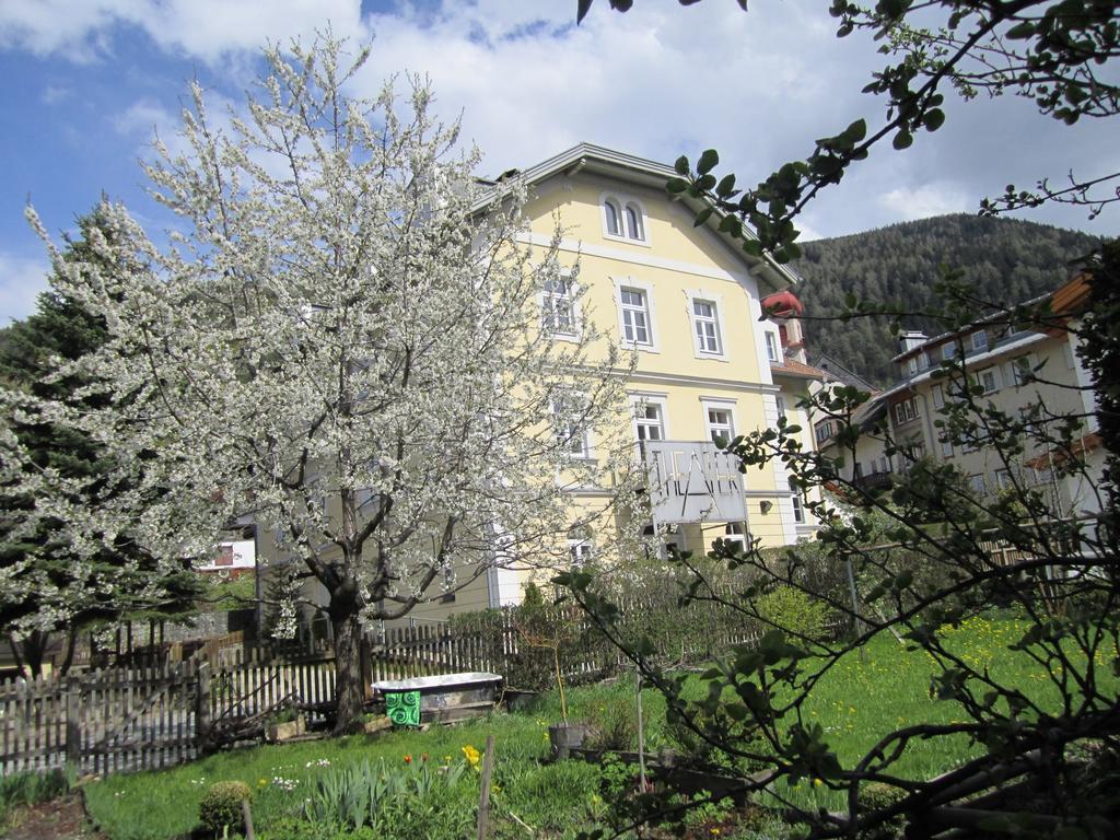 Residence Zum Theater 콜레 이사르코 외부 사진